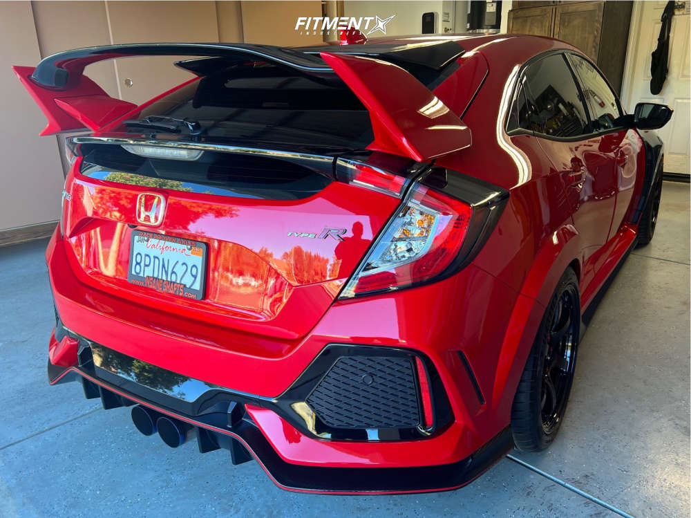 2019 Honda Civic Type R with 18x9.5 Gram Lights 57dr and Michelin ...