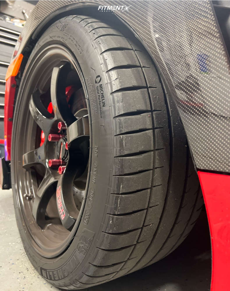 2019 Honda Civic Type R with 18x9.5 Gram Lights 57dr and Michelin ...