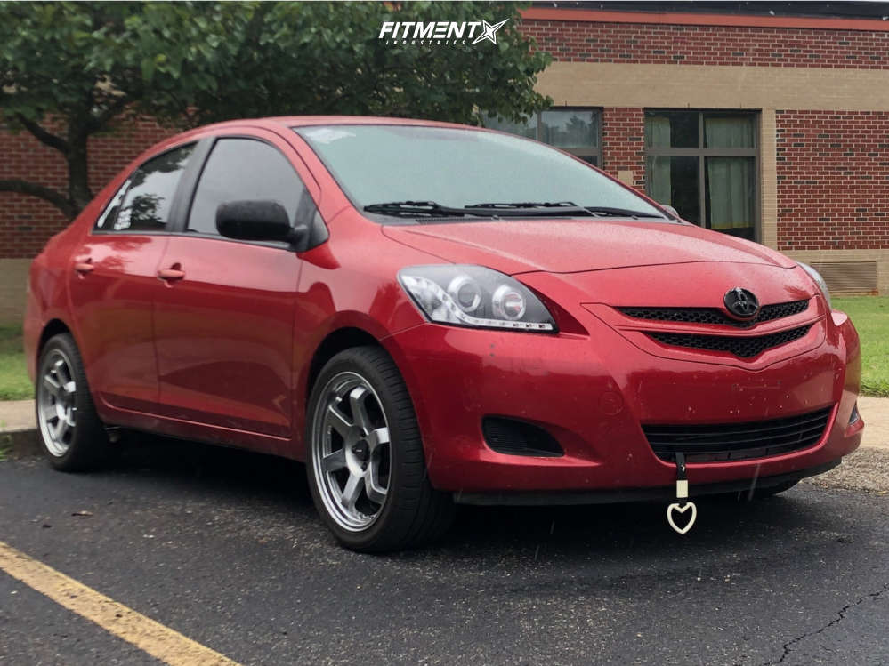 08 Toyota Yaris Tire Size