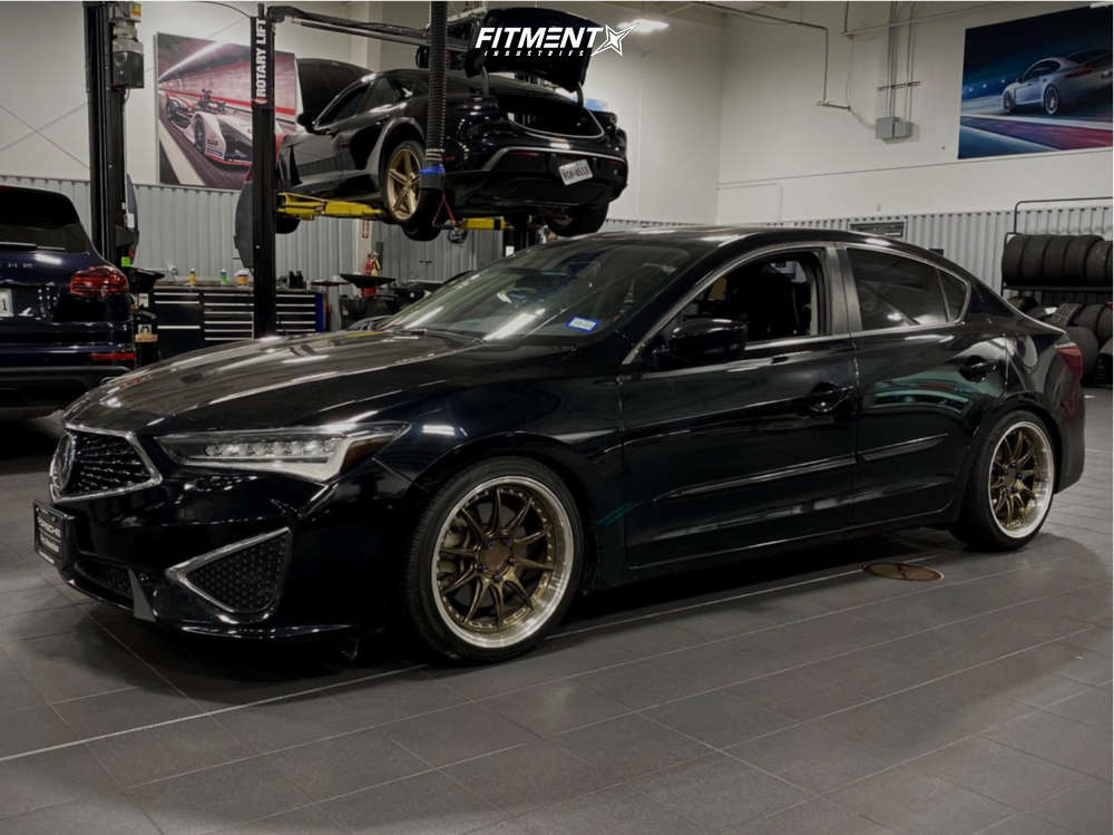2019 Acura ILX Base with 18x8.5 Aodhan Ds07 and Firestone 225x40
