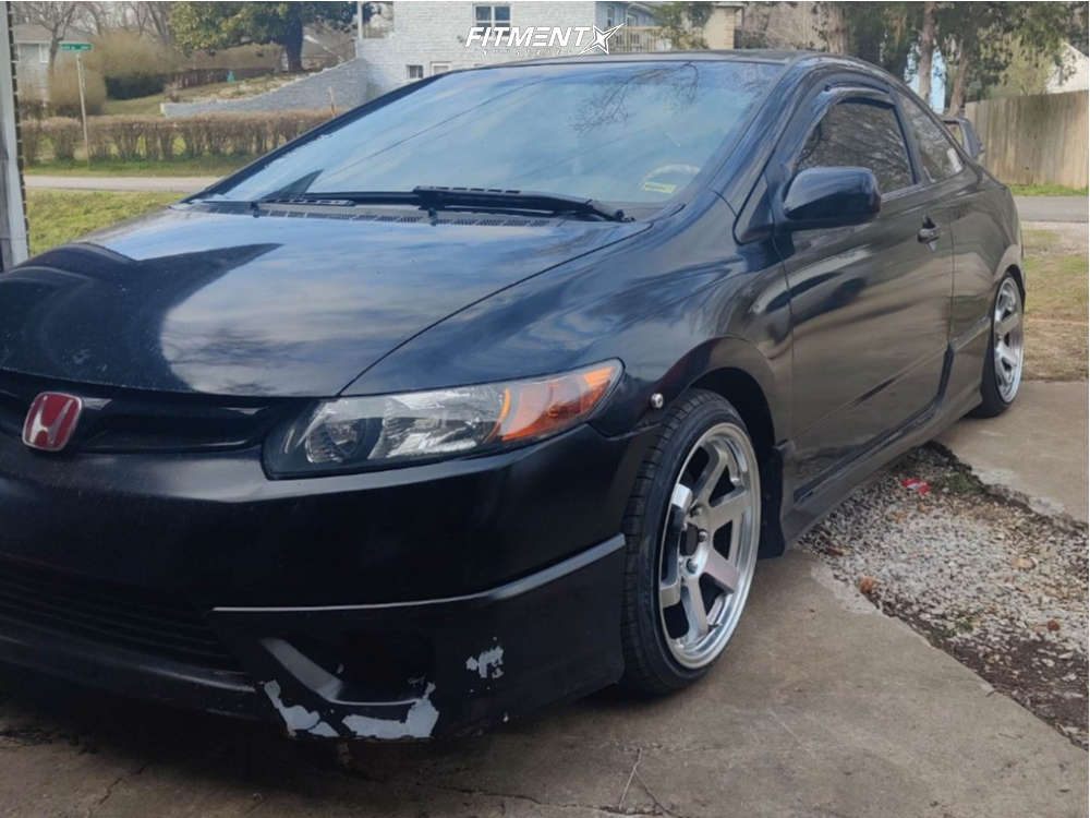 2006 Honda Civic Si with 17x9 AVID1 Av6 and Vercelli 205x40 on