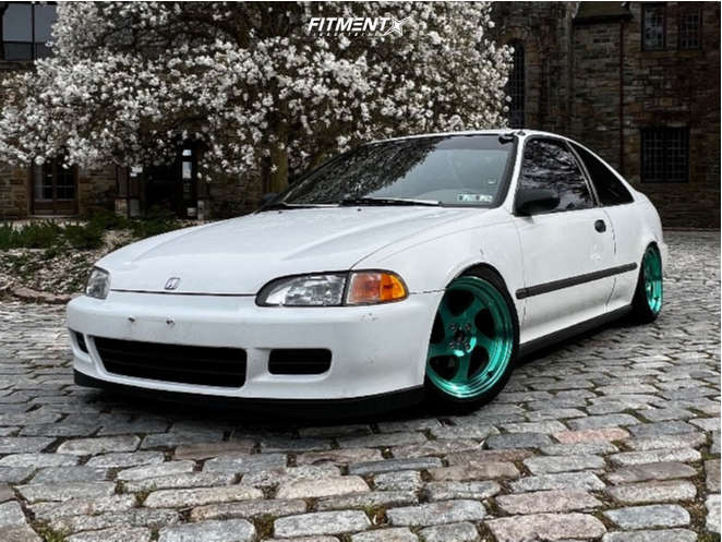 1993 Honda Civic DX with 16x8 JNC Jnc034 and Pirelli 195x45 on