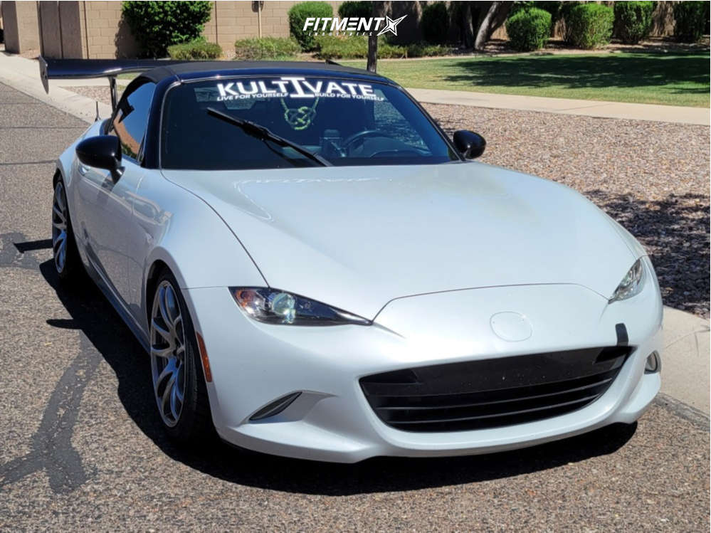 2016 Mazda MX-5 Miata Club with 17x8 Vors TR4 and Continental