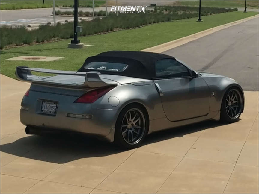 2005 Nissan 350Z Grand Touring with 19x9.5 Aodhan Ds02 and Vercelli ...