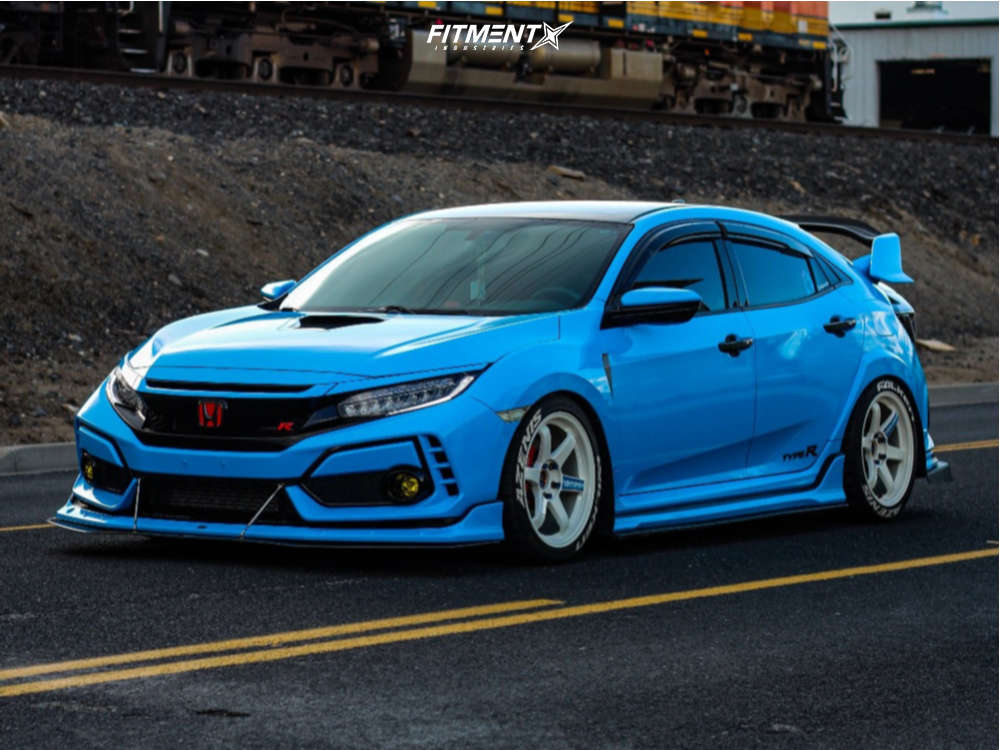 Type R Volk 2017 Honda Civic Type R with 18x9.5 Volk Te37sl and Falken 265x35 on ...