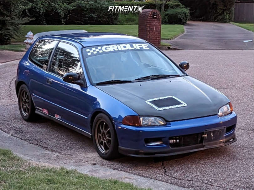1994 Honda Civic CX with 15x6.5 Konig Helium and Nitto 205x50 on