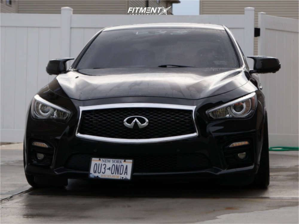 2015 INFINITI Q50 Sport with 18x9.5 Enkei Rpf1 and Vercelli 255x40 on
