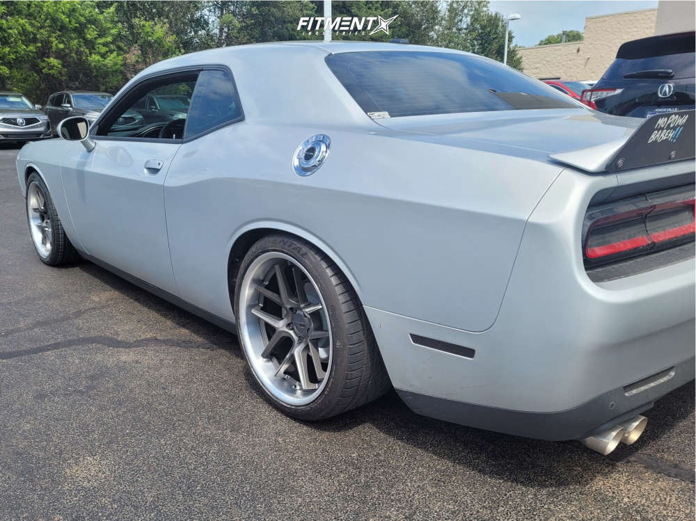 2022 Dodge Challenger R/T with 20x9.5 American Racing Bishop