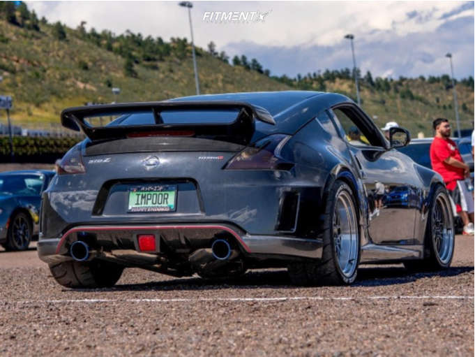 2014 Nissan 370Z Nismo with 19x9.5 Aodhan Ah02 and Toyo Tires