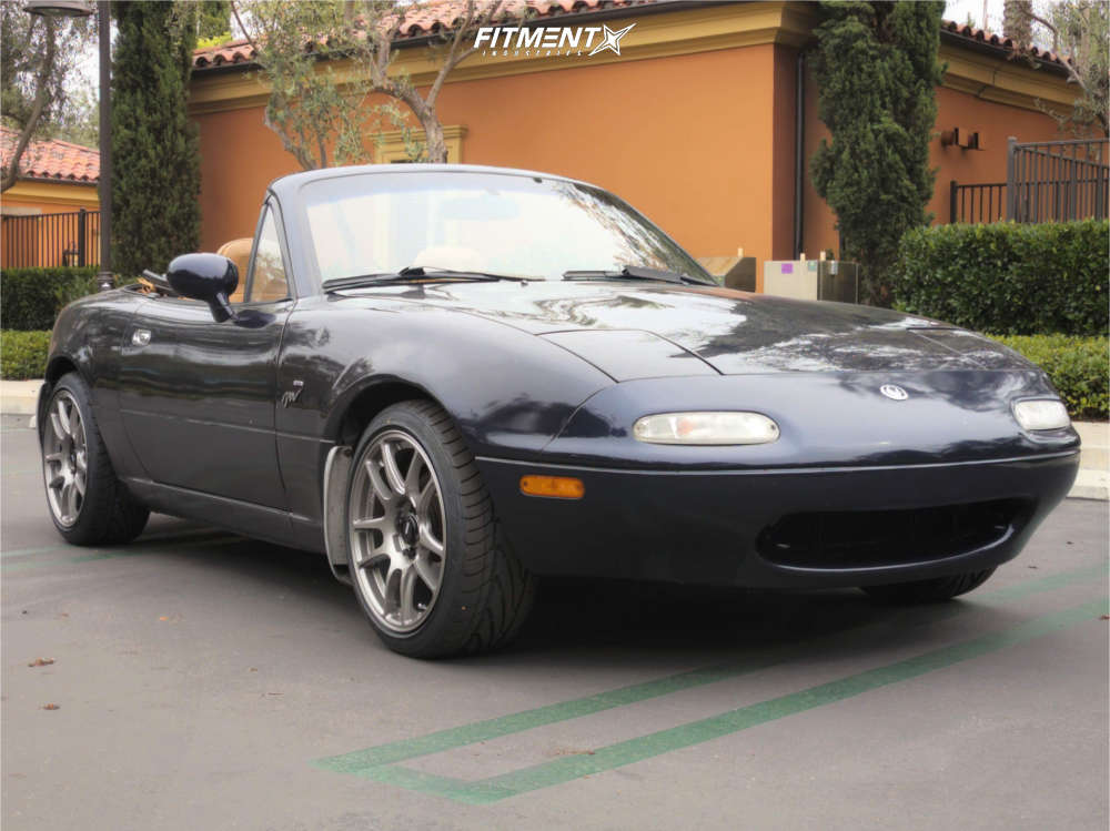 1996 Mazda Miata M Edition with 16x8 Konig Heliogram and Nitto