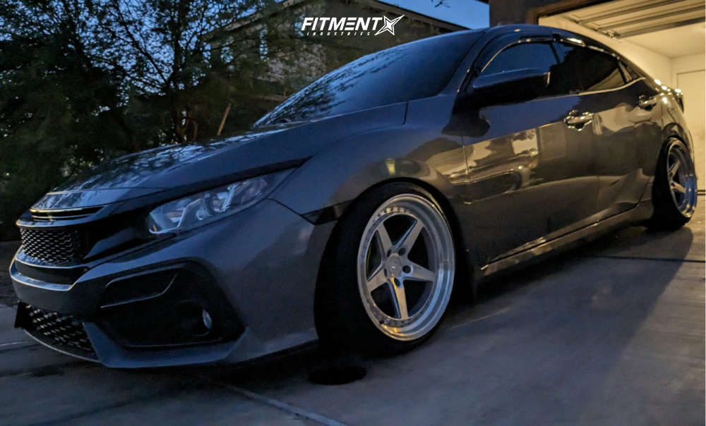 2019 Honda Civic EX-L with 18x9.5 Aodhan Ds05 and Toyo Tires