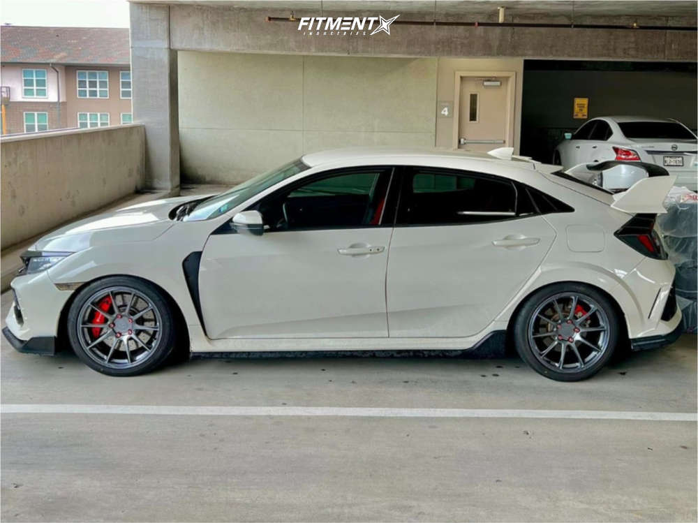 Low Spring Type R 2018 Honda Civic Type R with 18x9.5 Titan7 T-R10 and Yokohama 265x35 on ...