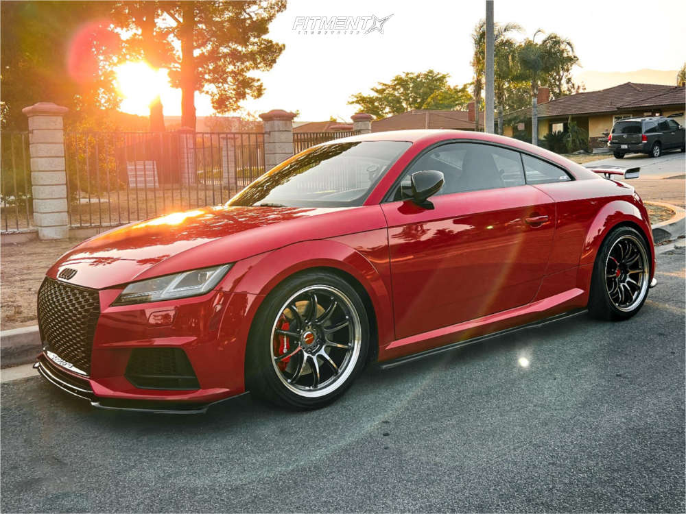 2016 Audi TTS Quattro Base with 18x9.5 Work Zr10 and Accelera