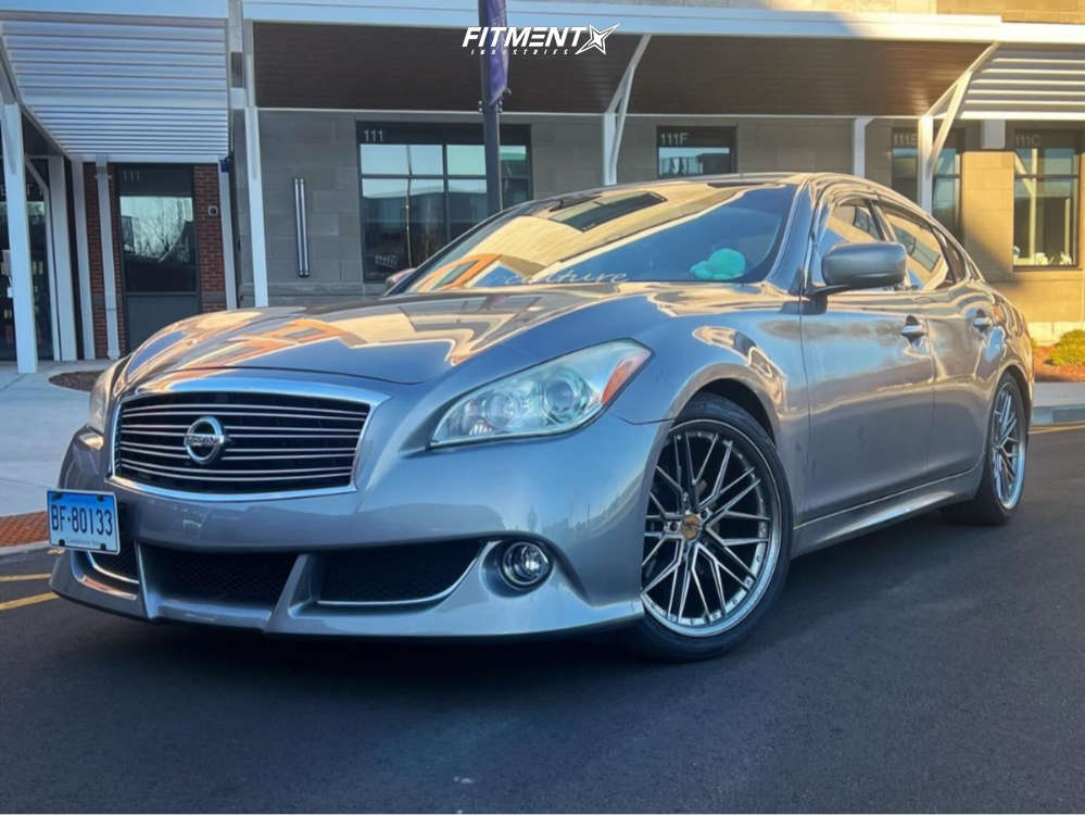 リリノ RIVAL | Black Rhino