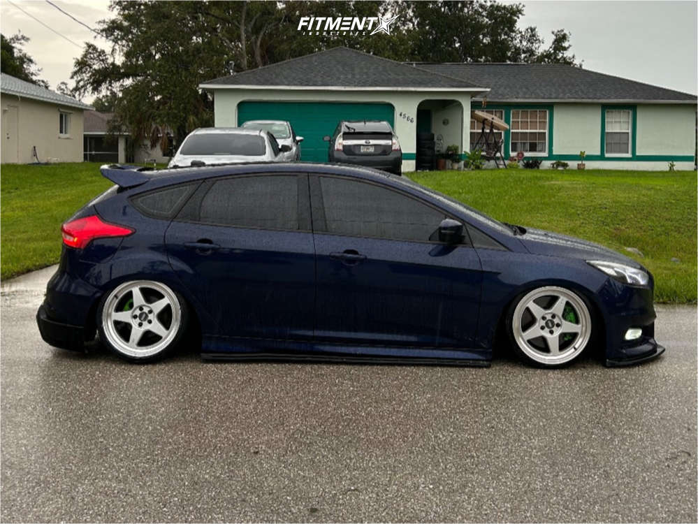EBC USR Black Anodized Front Slotted Rotors (335x25mm) | 2016-2017 Ford Focus ST 1PC