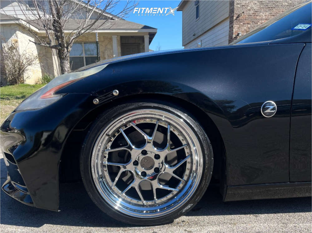 2011 Nissan 370Z Base with 19x9.5 Aodhan DS01 and Zestino