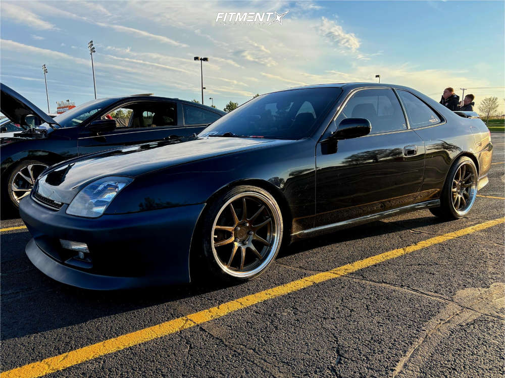 2001 Honda Prelude Base with 18x8.5 Aodhan Ds02 and Kumho