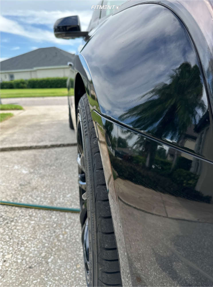 2014 Cadillac ATS Luxury with 18x8.5 Vors Tr4 and Bridgestone 225x40 on ...