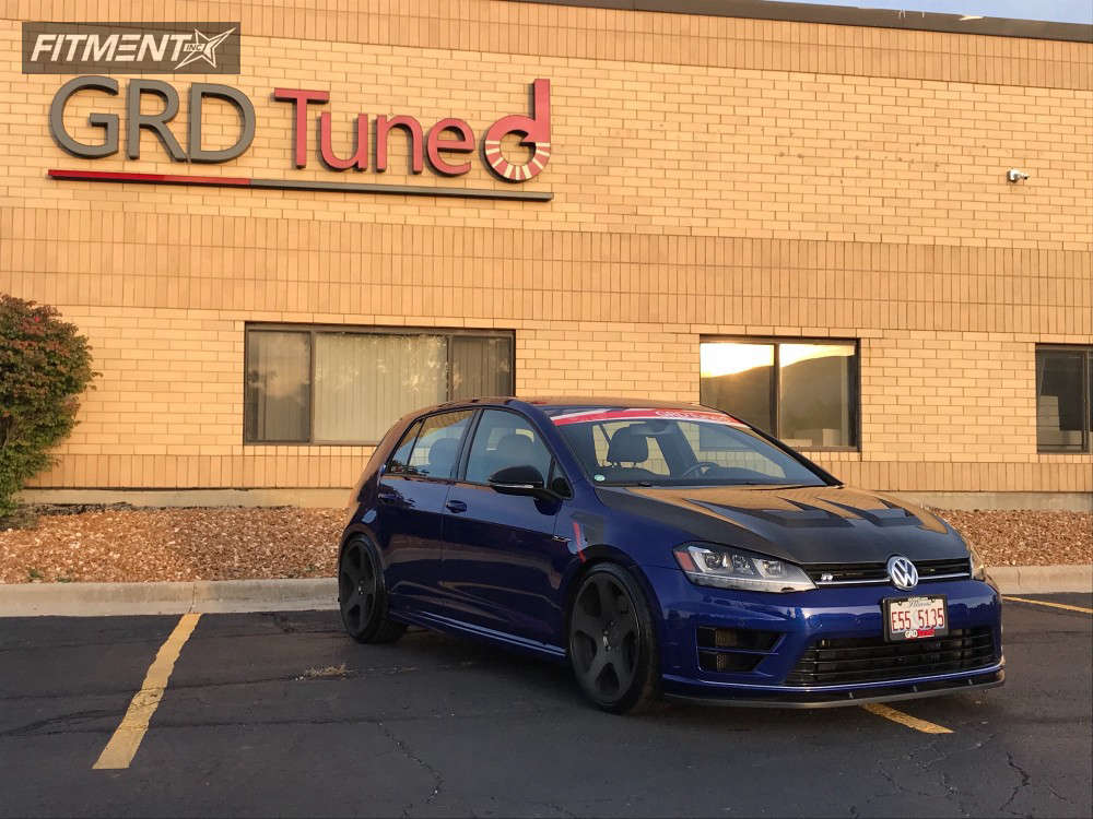 2015 Volkswagen Golf R Base with 19x8.5 Rotiform Nue and Dunlop 235x35 ...