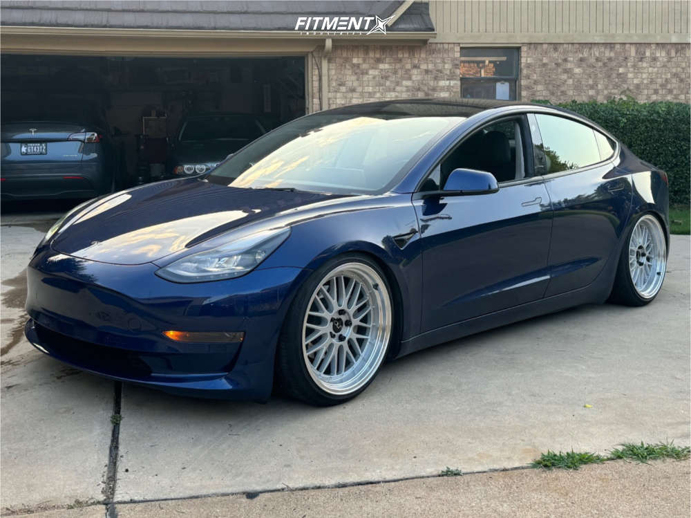 ノスタルジー33 1729024-1-2019-3-tesla-