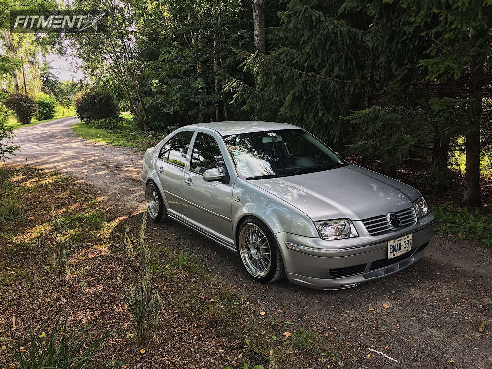 2004 Volkswagen Jetta GLS with 18x8.5 Alzor 881 and Continental