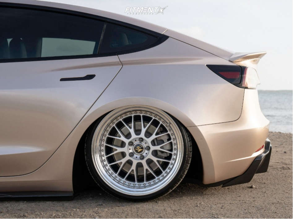 Teslaホイール③ピコカツ Model 3 - Original Tesla Wheel Stiletto 19