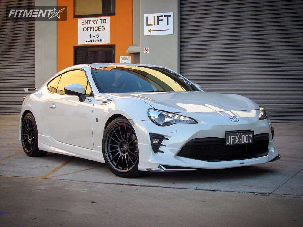 2016 Toyota 86 Base with 18x8.5 Enkei Rs05-rr and Bridgestone