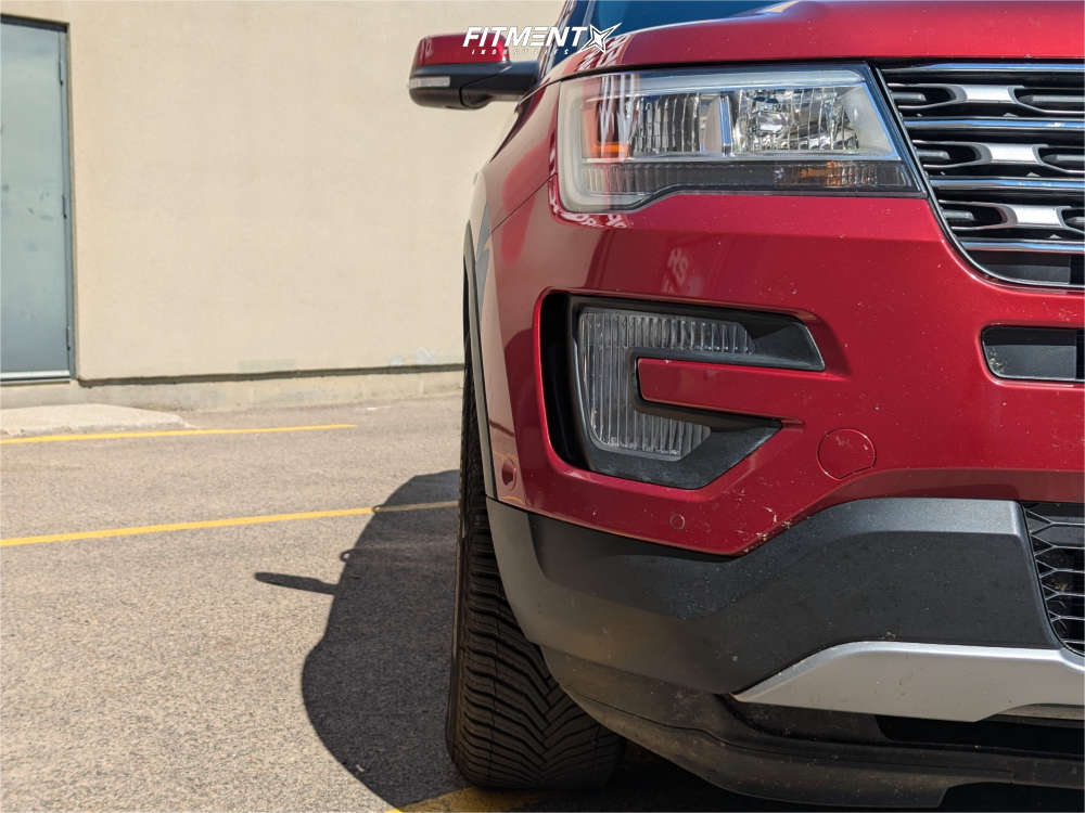 2017 Ford Explorer Limited with 18x8 Enkei Yx5 and Michelin 255x65 on