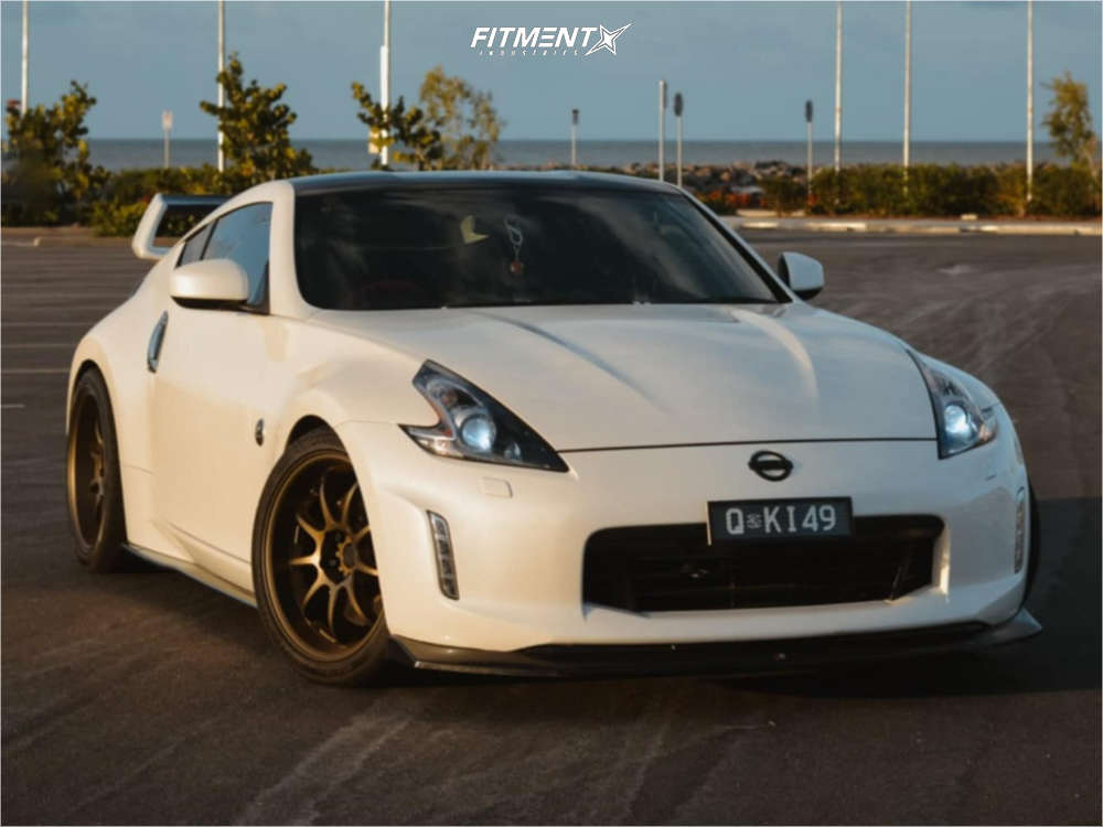 Konyagoromö 2018 Nissan 370Z Sport with 19x9.5 Work D9r and Kumho 275x35 on