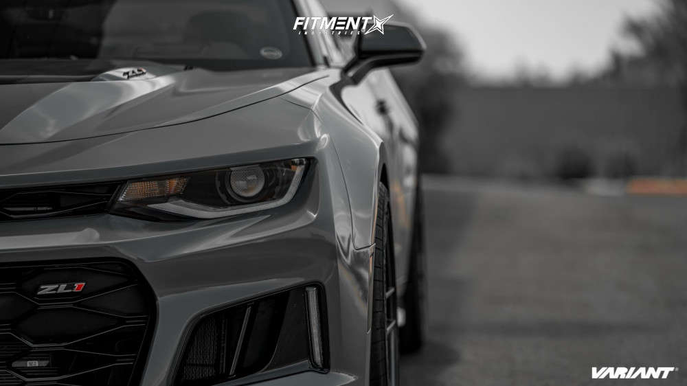 2020 Chevrolet Camaro ZL1 with 20x10 Variant Krypton and Goodyear ...