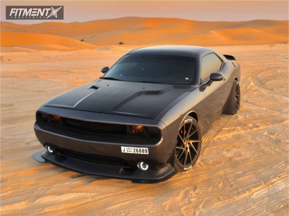 2014 Dodge Challenger R/T with 20x9 Niche Invert and Nitto 245x35
