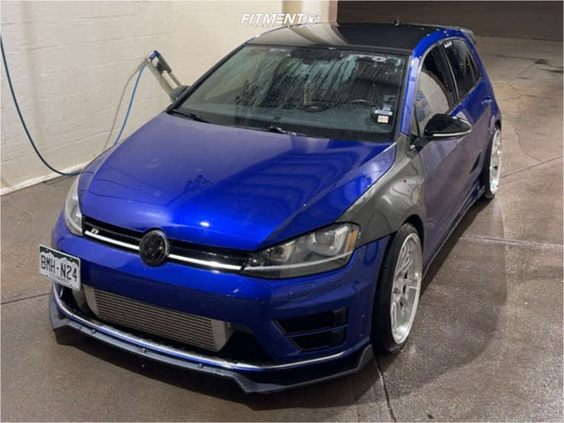 2015 Volkswagen Golf R Base with 19x9.5 ESR Cs12 and Continental 235x35 ...