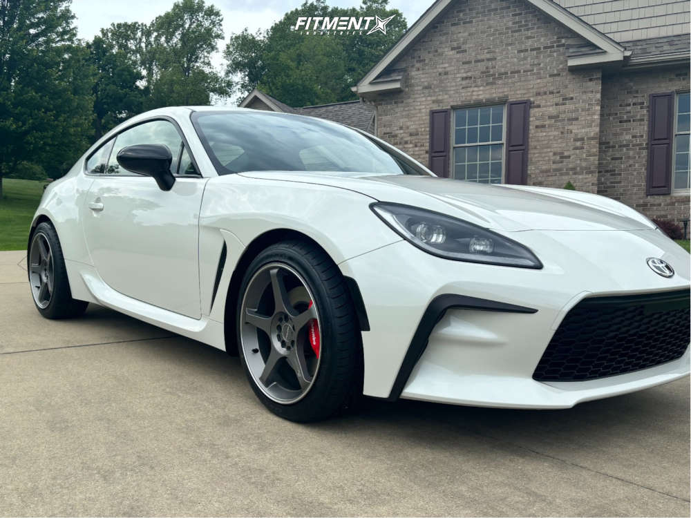 2025 Toyota GR86 Premium with 18x8.5 Motegi Mr159 and Nitto 235x40