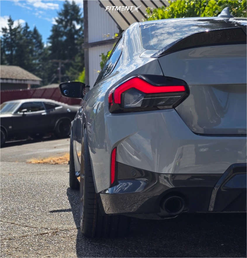 2022 BMW 230i Base with 19x9.5 Neuspeed Rse102 and Continental 265x35 ...