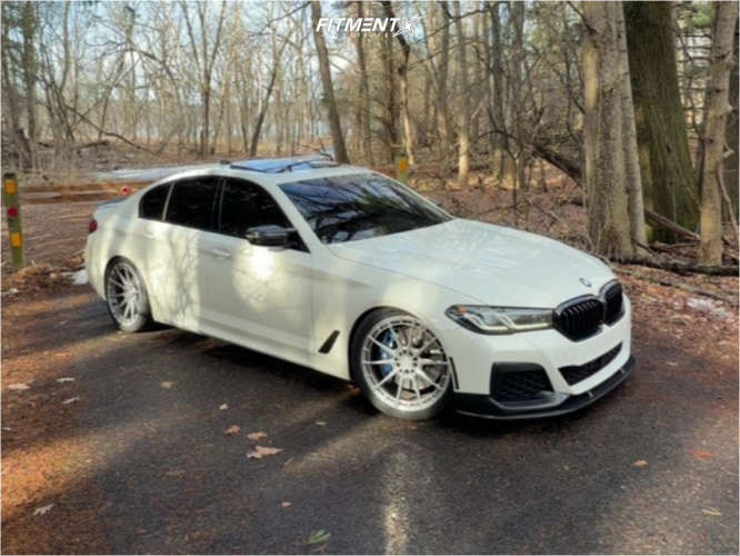 M550i Rear 2021 BMW M550i XDrive Base with 20x9 Variant Aure and Michelin 255x35 ...