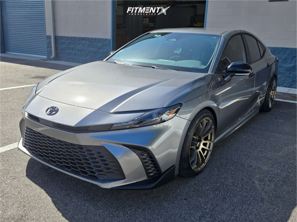 2026 Toyota Camry SE with 19x9.5 AVID1 Av20 and Lexani 245x40 on