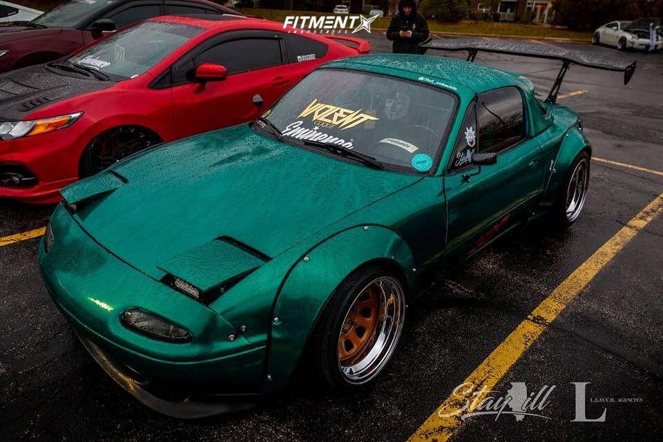 1990 Mazda Miata Base with 16x10 Diamond Racing and Continental 205x40 ...