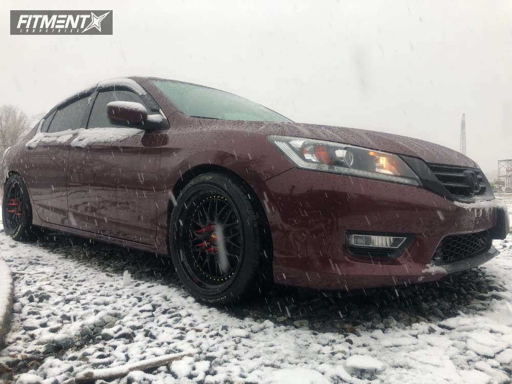 Honda Accord 2013 With Rimsnull