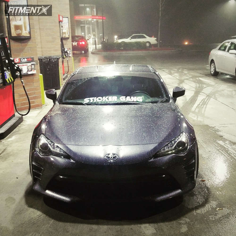 2017 Toyota 86 Base with 18x10 Volk Ze40 and Michelin 245x35 on ...