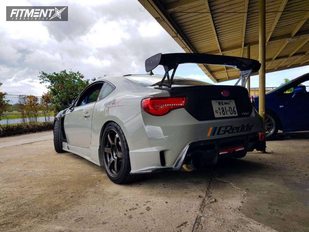 2015 Subaru BRZ with 18x9.5 Volk Te37 and GT Radial 265x35