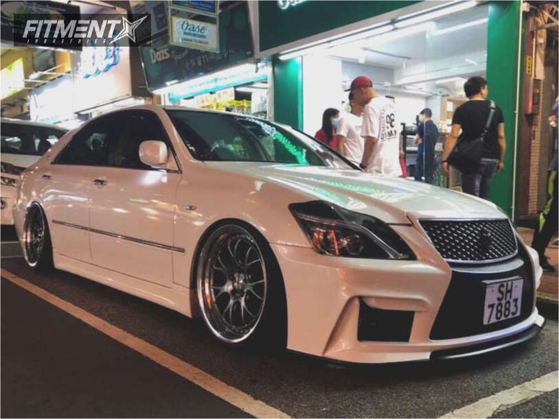 2006 Toyota Camry with 20x9 SSR Ms3 and Lionhart 215x35 on Air