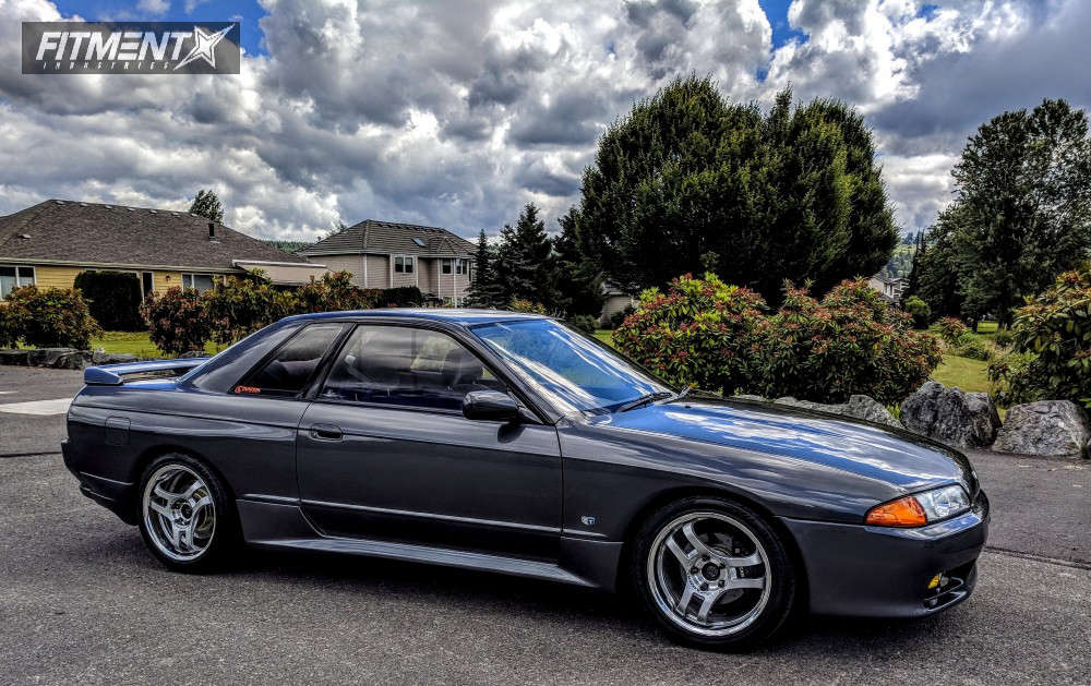 1991 Nissan Skyline R32 with 17x8 Advan Super Advan V.2 and Bridgestone ...