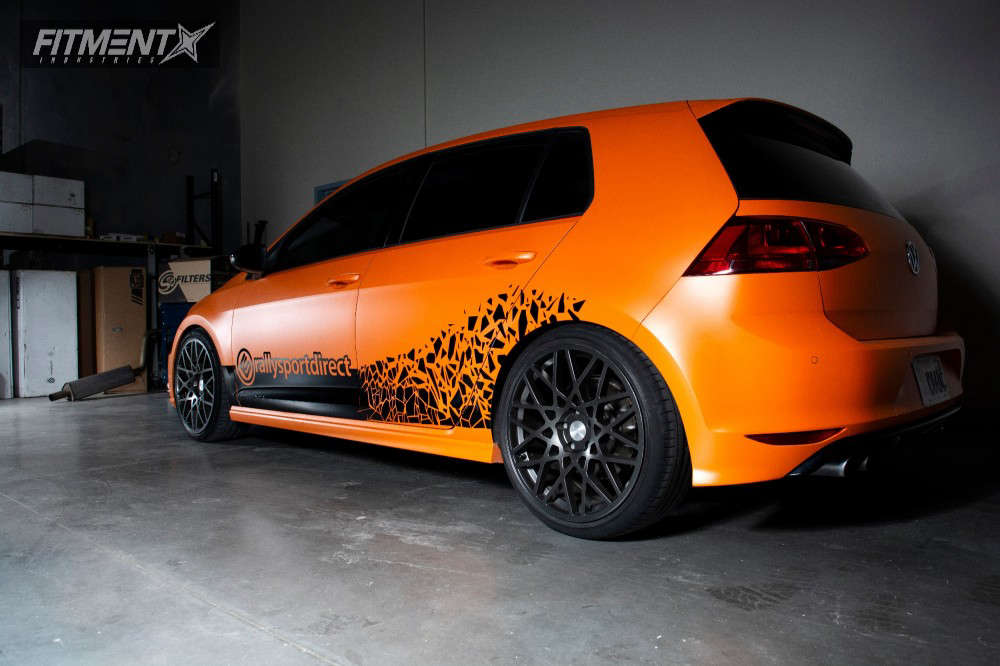 2017 Volkswagen Golf R Base with 19x8.5 Rotiform Blq and Pirelli 235x35 ...