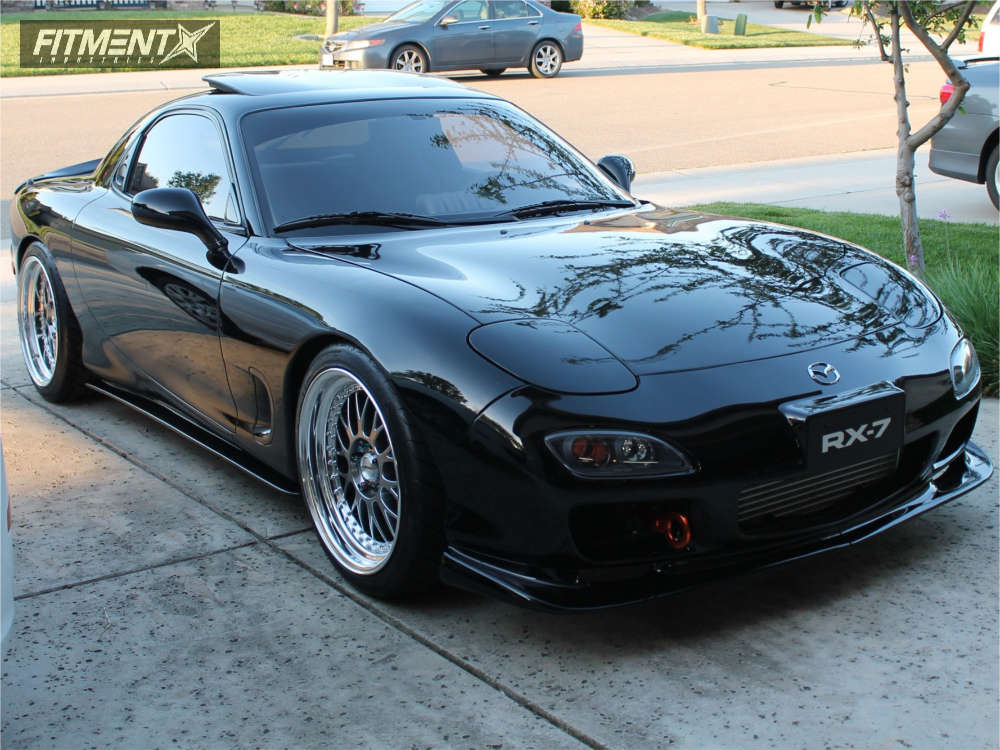 アメリカンマッスル 1/18アイバッハスプリングス93”RX-7 FD3S アメリカンマッスル 1/18アイバッハスプリングス93”RX-7 FD3S
