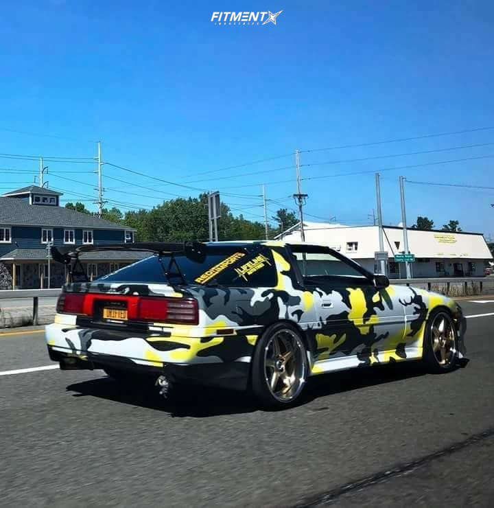 1990 Toyota Supra Turbo with 19x9.5 Vertini Drift and Zenna 235x35 on ...