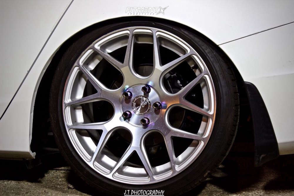 2015 Honda Accord LX with 19x9.5 Avant Garde M590 and Continental