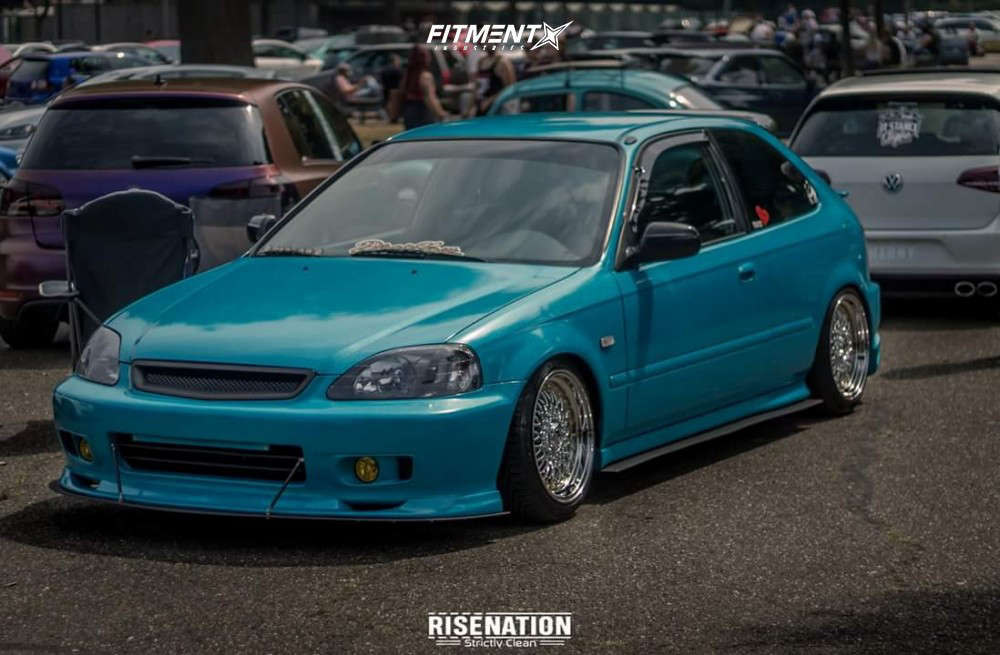2000 Honda Civic CX with 16x8 Japan Racing Jr9 and Nankang 195x45