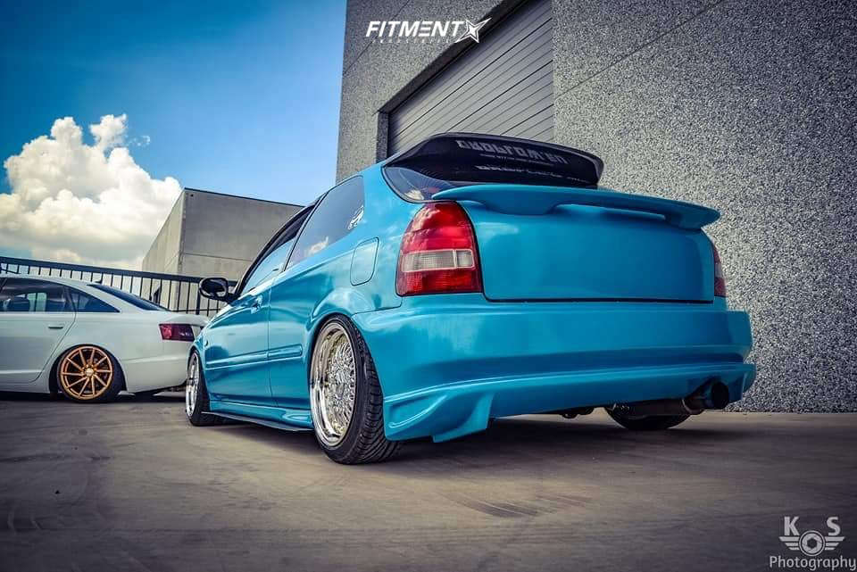 2000 Honda Civic CX with 16x8 Japan Racing Jr9 and Nankang 195x45 on