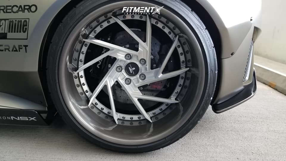 タイラーページ 2017 Acura NSX with 20x10 -10 Tecnocraft Forged DocZilla