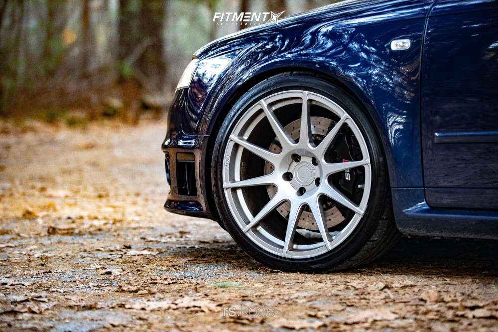 2007 Audi RS4 Base with 19x10 ADV.1 ADV.1.10 and Firestone 255x35